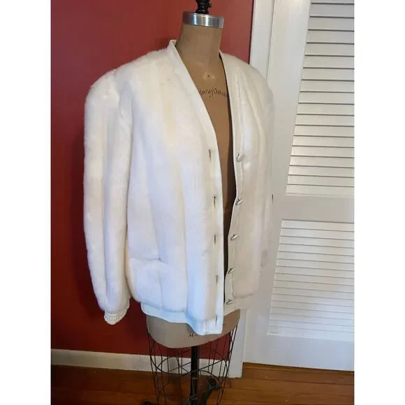 VINTAGE ADOLPH SCHUMAN FOR LILLI ANN | white button up fur jacket - Picture 2 of 16